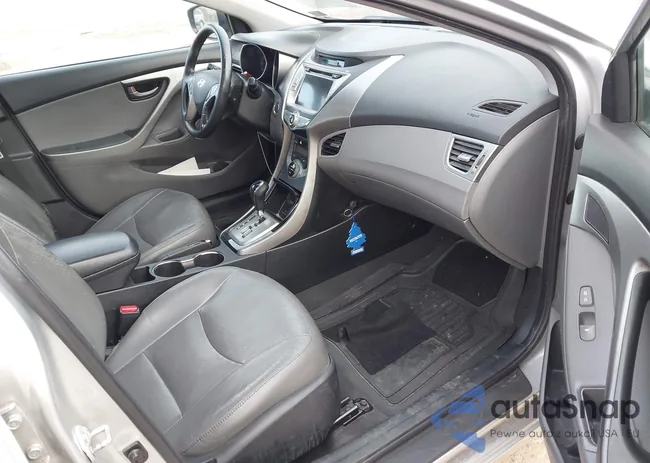 5NPDH4AE6DH260214: 44664357