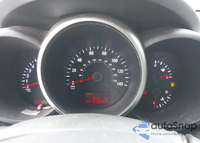 KNDJT2A61C7387938: 44665371