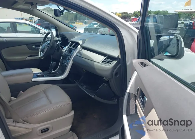 2FMDK3JCXDBB20247: 44665517