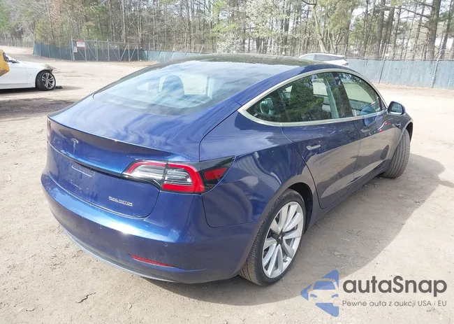 5YJ3E1EA2JF164200: 44665698