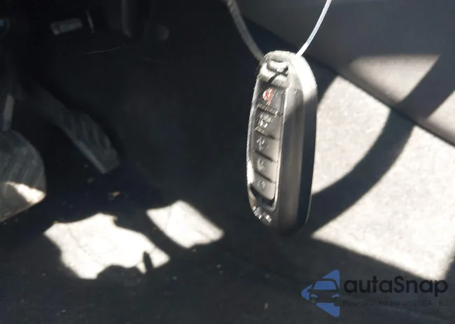 3PCAJ5BA6NF117076: 44665802