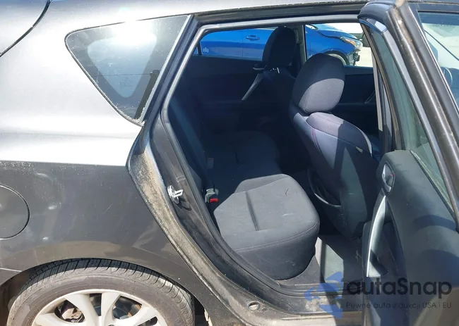 JM1BL1H53A1151058: 44665900