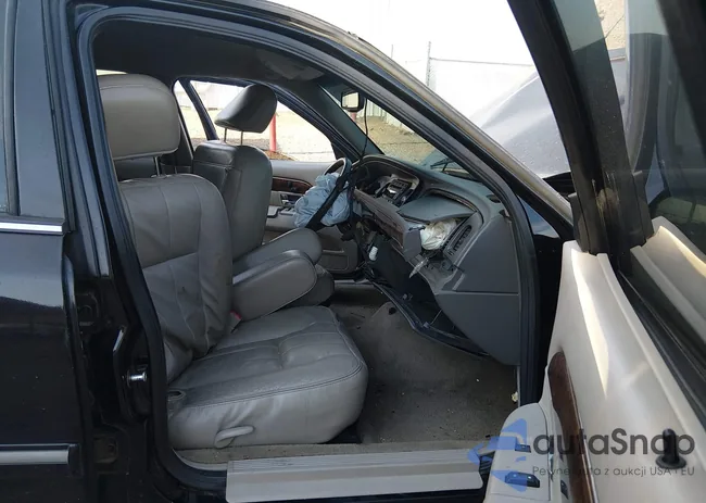 2MEBM7FVXAX600132: 44666072