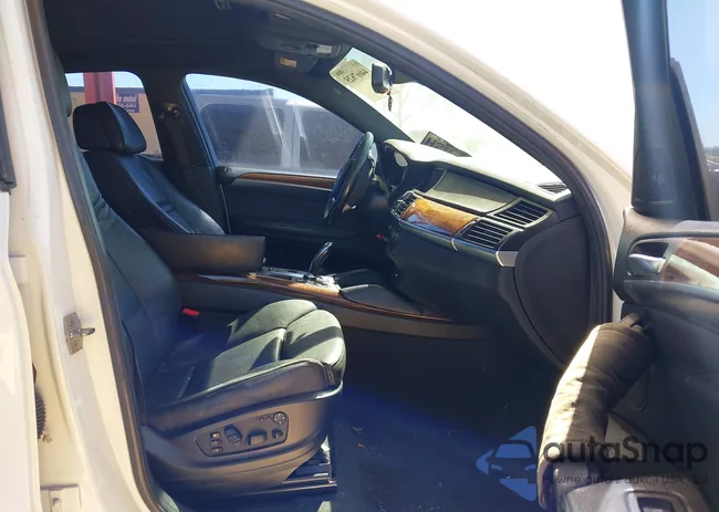 5UXFG8C57BLZ95257: 44667625