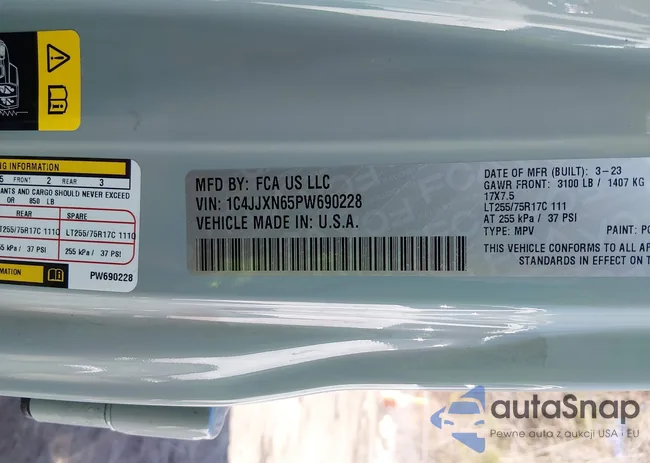 1C4JJXN65PW690228: 44667694