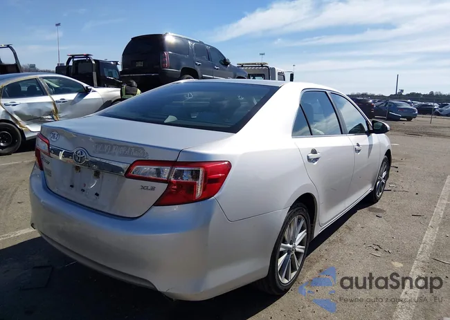 4T4BF1FKXER347018: 44667816