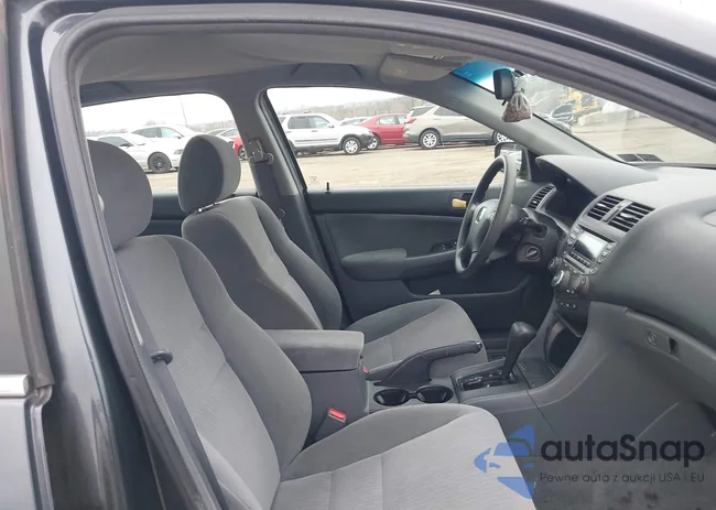 1HGCM66355A042804: 44668686