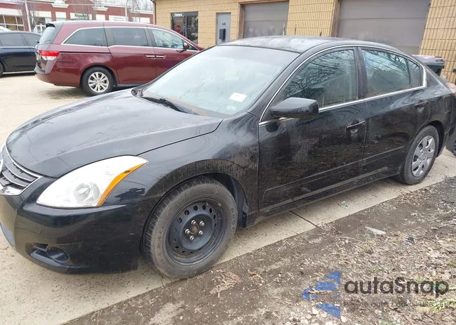 1N4AL2AP3AC177974: 44667987