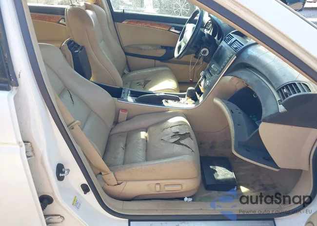 19UUA66296A056596: 44668230