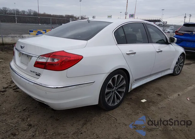 KMHGC4DH3DU247052: 44669591