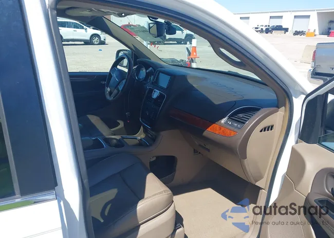 2C4RC1GG7ER466769: 44669741