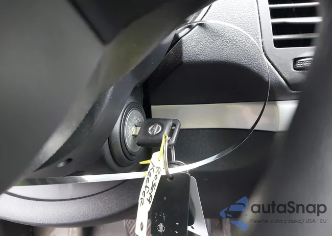 3N1AB6AP8BL726324: 44669751