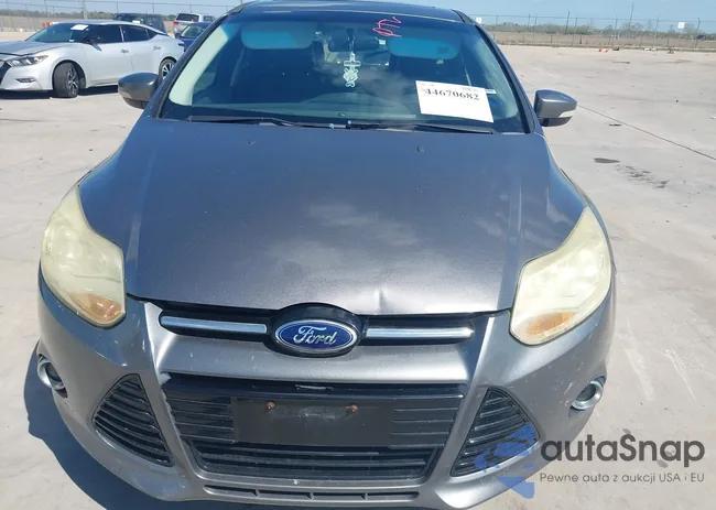 1FADP3N22EL460247: 44670682