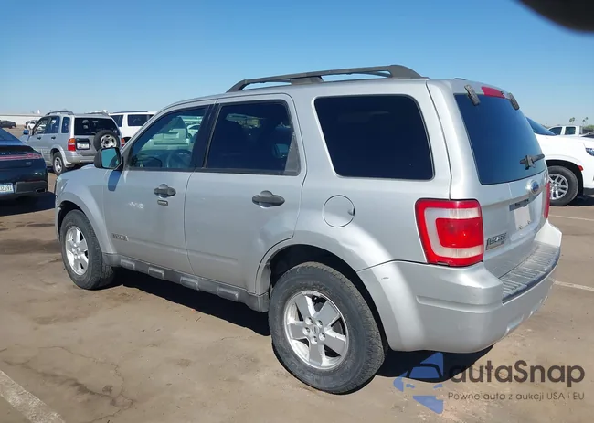 1FMCU03Z48KE22019: 44670823