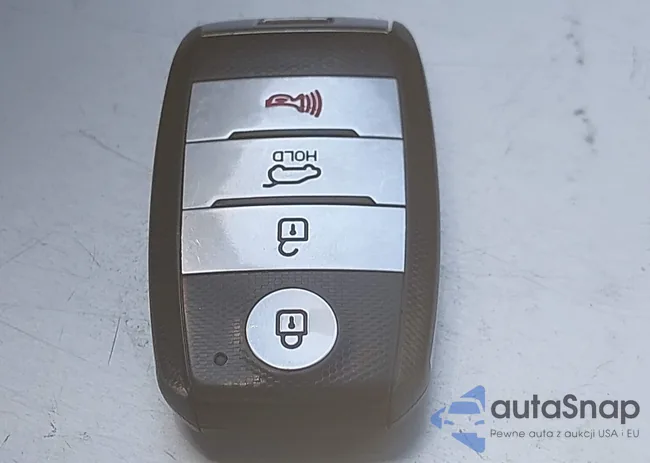 KNDPN3AC8H7247568: 44671300