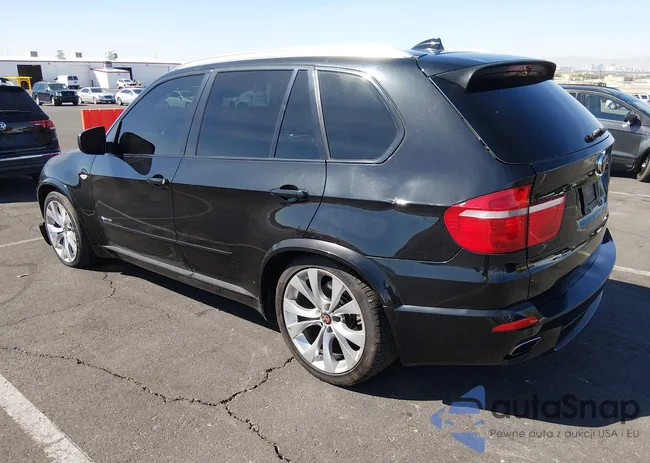 5UXFE8C58AL311935: 44671527