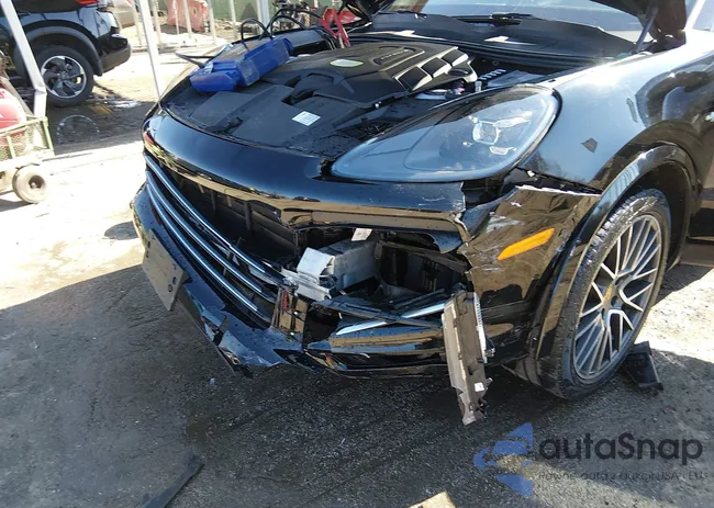 WP1AE2AY0KDA50395: 44672572