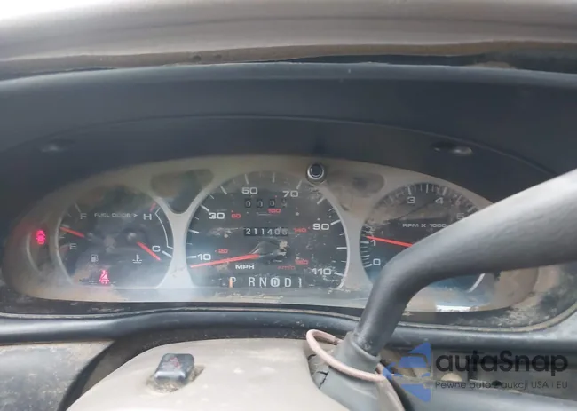 1FAFP53U2XG126028: 44672593