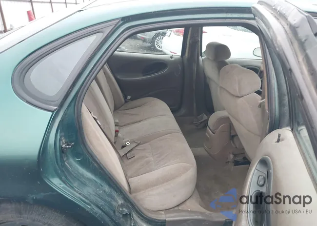 1FAFP53U2XG126028: 44672593