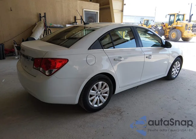 1G1PC5SH4B7304358: 44672274