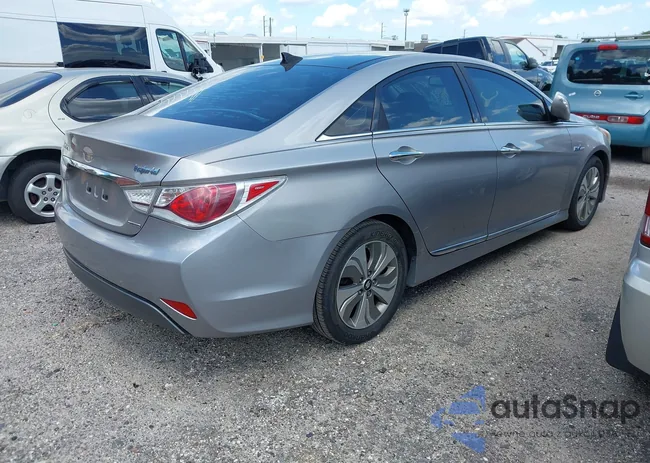 KMHEC4A46EA103068: 44673791