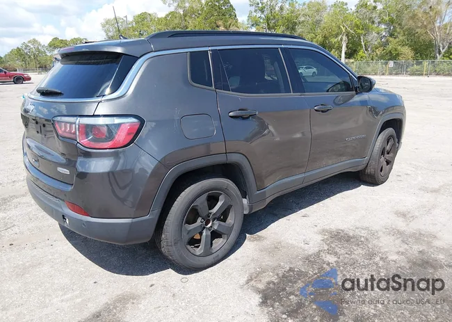 3C4NJCBBXJT263166: 44673827