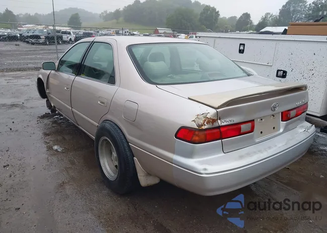 4T1BG22K9XU431238: 44672890