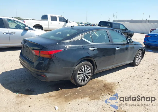 1N4BL4DV9SN398642: 44672905