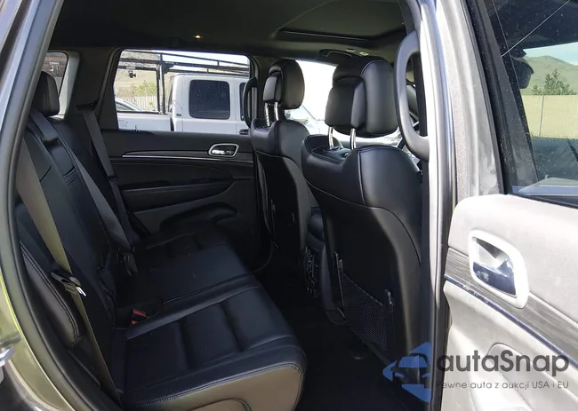 1C4RJFBG3KC687672: 44673048