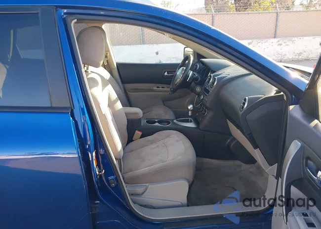 JN8AS58T88W023081: 44674290