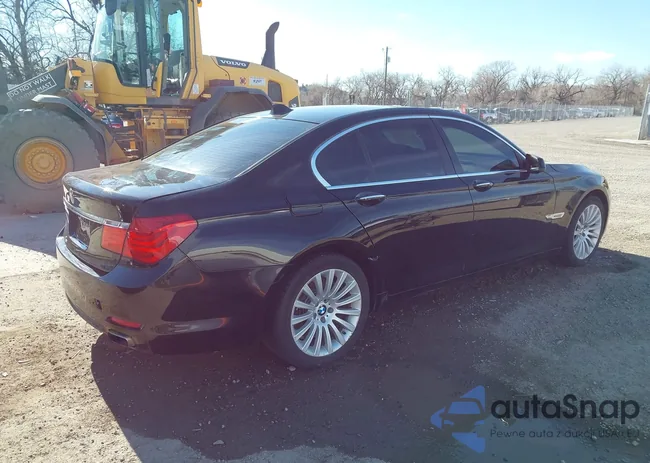 WBAKA8C51CCY37951: 44675310