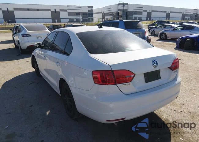 3VWDX7AJ8BM365357: 44675049