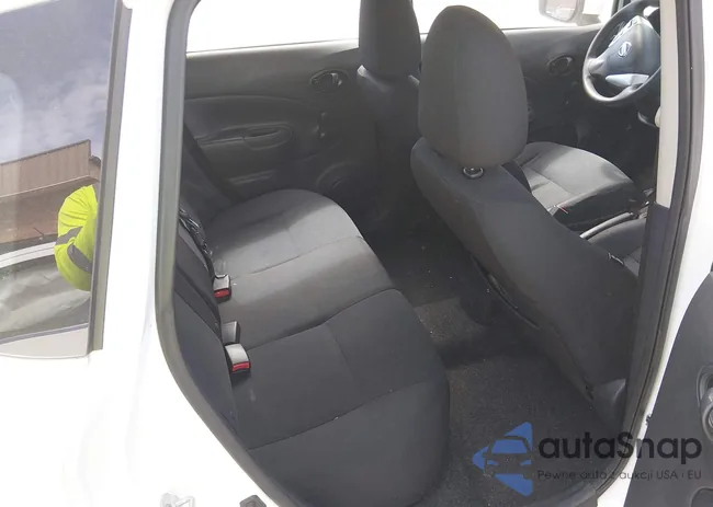 3N1CE2CP5GL365888: 44676483