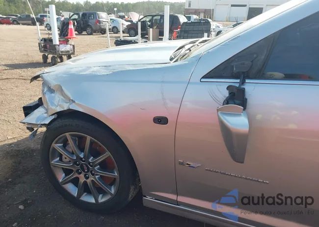 1G6DX67D370149704: 44680409