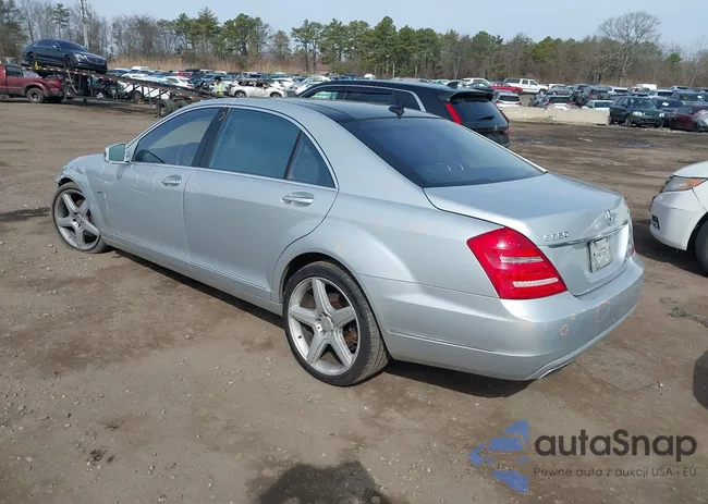 WDDNG9EB7CA490800: 44680788