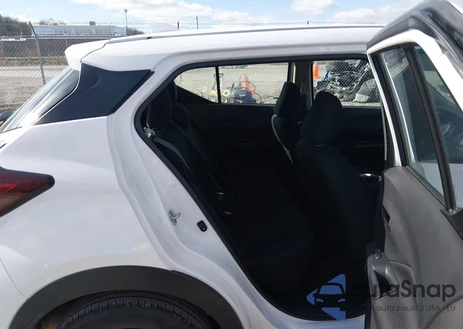 3N1CP5BV4RL488077: 44681173