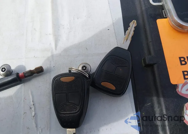 3D7KS28D06G192634: 44682453