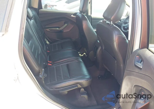 1FMCU0HD9JUB11323: 44683359