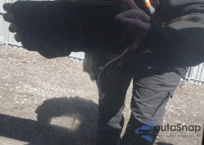 SALVP1BG9CH604579: 44683806