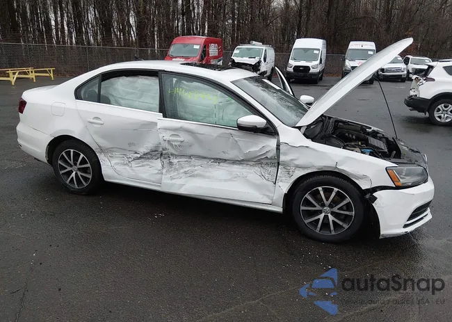 3VWDB7AJ0HM402909: 44682965