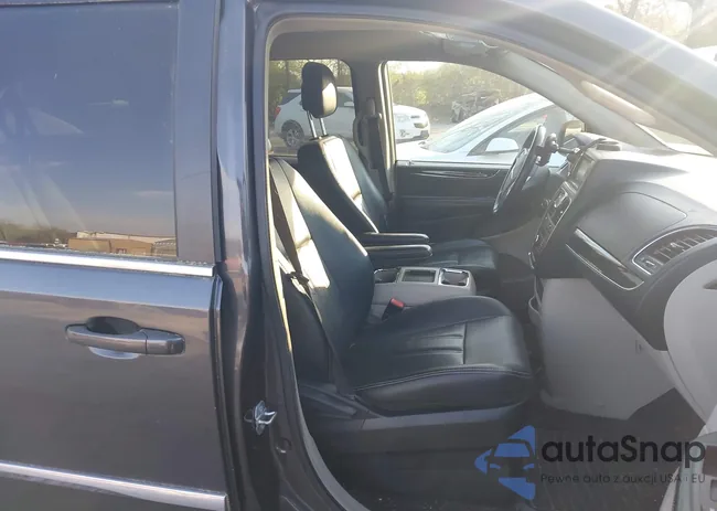 2C4RC1BG5GR164536: 44682984