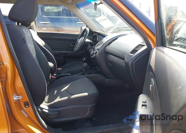 KNDJT2A29B7309743: 44683208