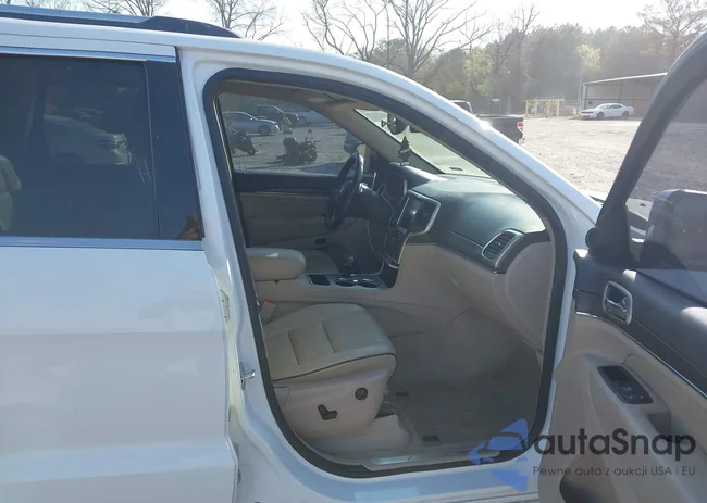 1C4RJECG4FC175028: 44683250