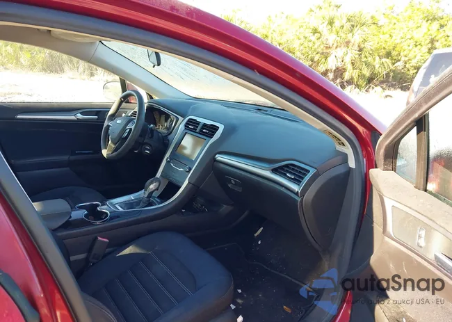 3FA6P0HDXFR203182: 44684704