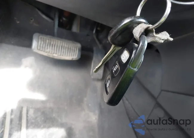 KMHDU4AD7AU017544: 44684833