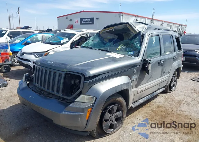 1C4PJMAK6CW125878: 44683910