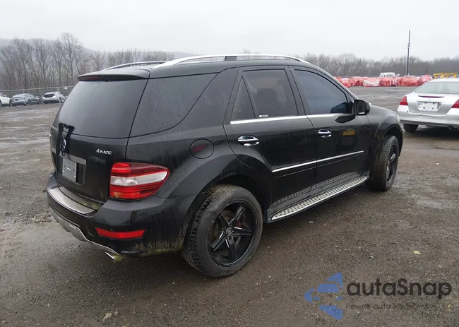 4JGBB72E29A473132: 44684012