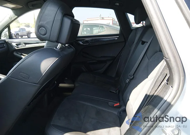 WP1AA2A55MLB06650: 44684024