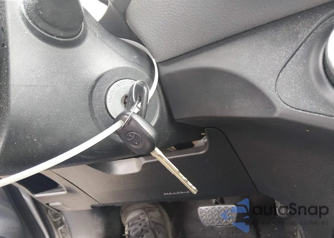 VNKKTUD39FA028269: 44684265