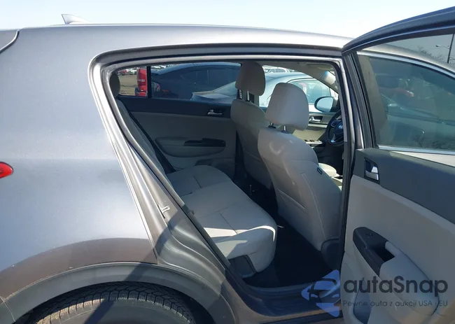 KNDPMCAC6H7295928: 44685360